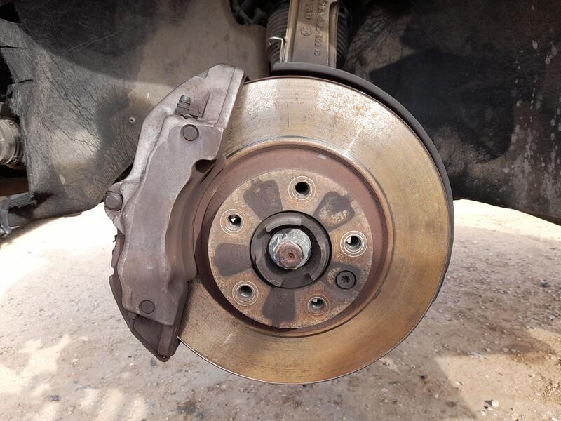 Recambio de mangueta delantera izquierda para audi q7 (4lb) 3.0 tdi quattro referencia OEM IAM 7L8407257C  