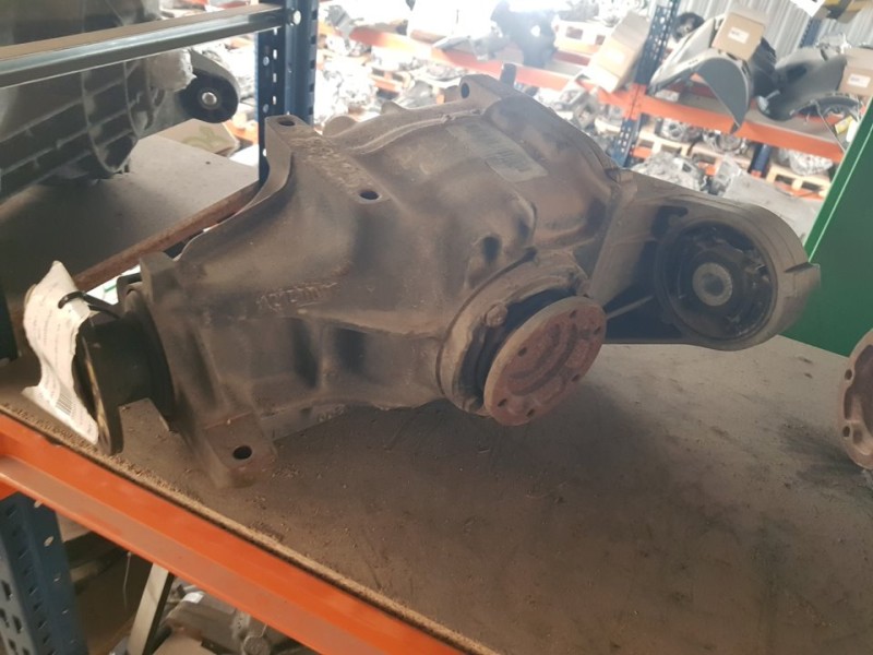 Recambio de diferencial trasero para bmw z3 roadster (e36) 1.9 cat referencia OEM IAM 1428412 RELACION 3,38 CLAVIJA ROTA