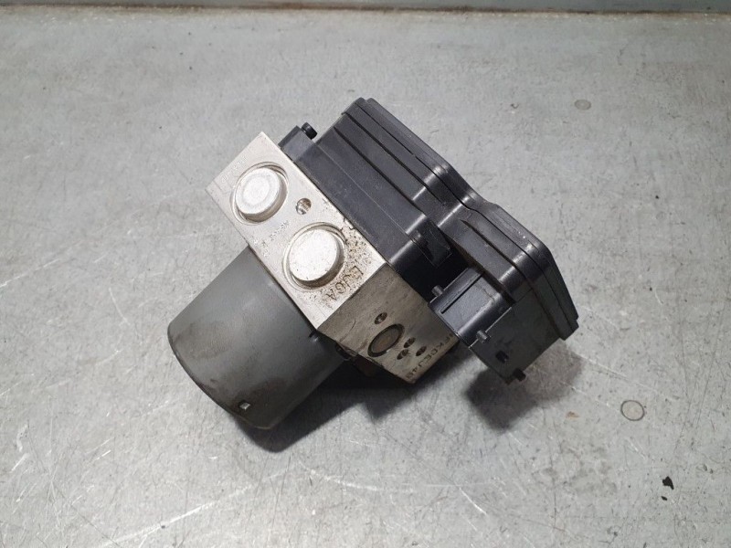 Recambio de abs para chevrolet aveo sedán ltz referencia OEM IAM 95173880 688250455 