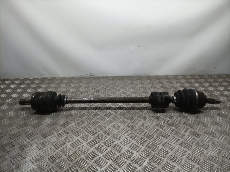 Recambio de transmision delantera derecha para mg serie 200 (rf) 220 sd (5-ptas.) referencia OEM IAM   