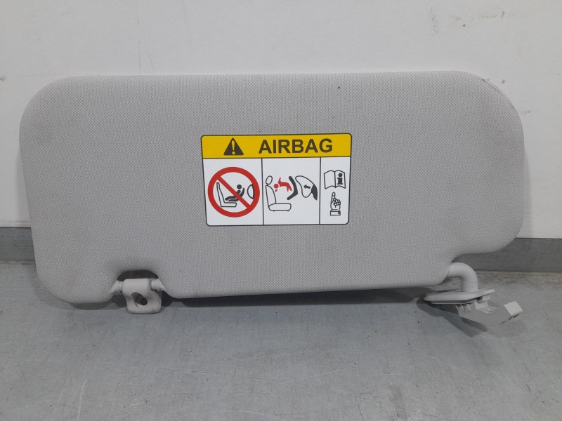 Recambio de parasol derecho para hyundai i 20 tecno mild-hybrid referencia OEM IAM 85220Q0020  