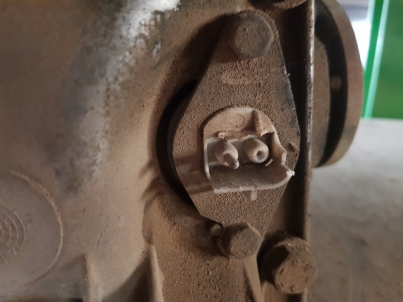 Recambio de diferencial trasero para bmw z3 roadster (e36) 1.9 cat referencia OEM IAM 1428412 RELACION 3,38 CLAVIJA ROTA