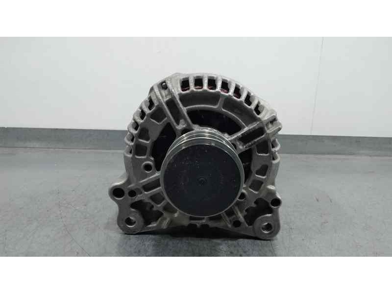 Recambio de alternador para audi a3 (8p) attration referencia OEM IAM 03L903023  