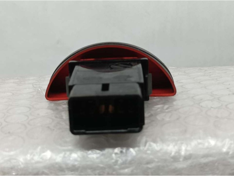 Recambio de warning para kia soul diva referencia OEM IAM 81125L  