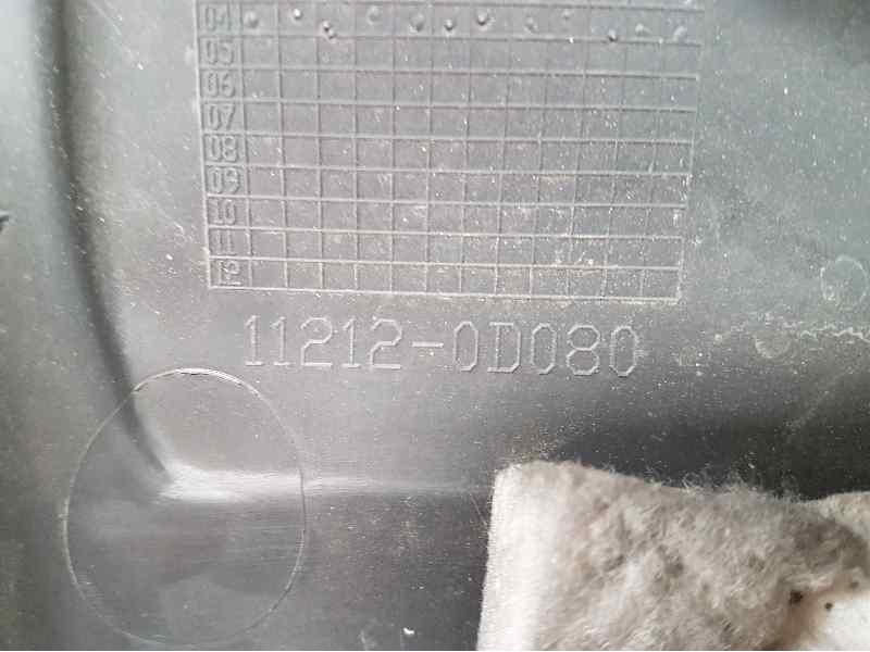 Recambio de tapa motor para toyota corolla verso (r1) 1.8 luna referencia OEM IAM 112120D080  