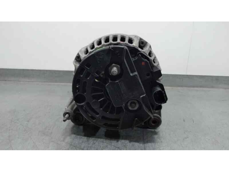Recambio de alternador para audi a3 (8p) attration referencia OEM IAM 03L903023  