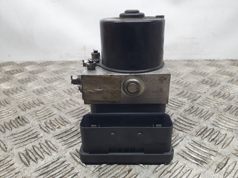 Recambio de abs para ford focus lim. (cb4) trend referencia OEM IAM 8M512C405AA 1002060322 ATE