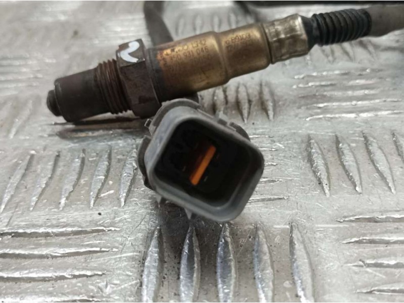 Recambio de sonda lambda para kia soul diva referencia OEM IAM 392102B050 9350931046 