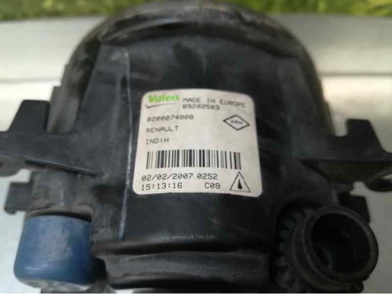 Recambio de faro antiniebla derecho para renault megane ii familiar dynamique referencia OEM IAM 8200074000  VALEO
