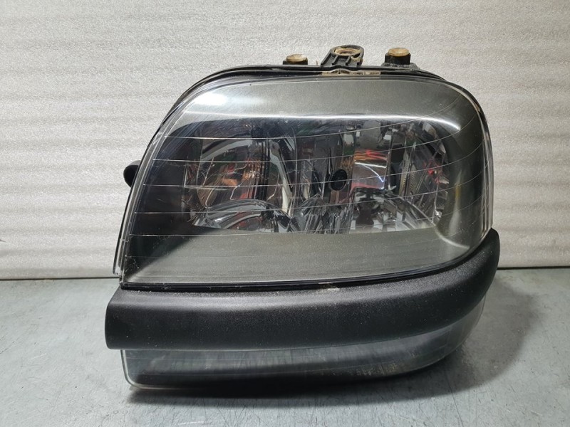 Recambio de faro izquierdo para fiat doblo cargo (223) 1.9 jtd sx furg. panorama referencia OEM IAM 6611135L  