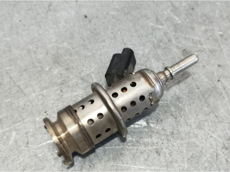 Recambio de inyector adblue para citroën c3 feel referencia OEM IAM 9813930180  