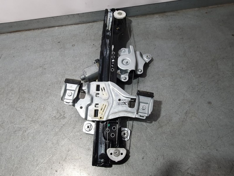 Recambio de elevalunas delantero derecho para chevrolet aveo sedán ltz referencia OEM IAM 98810J3010 0130822464 ELECTRICO