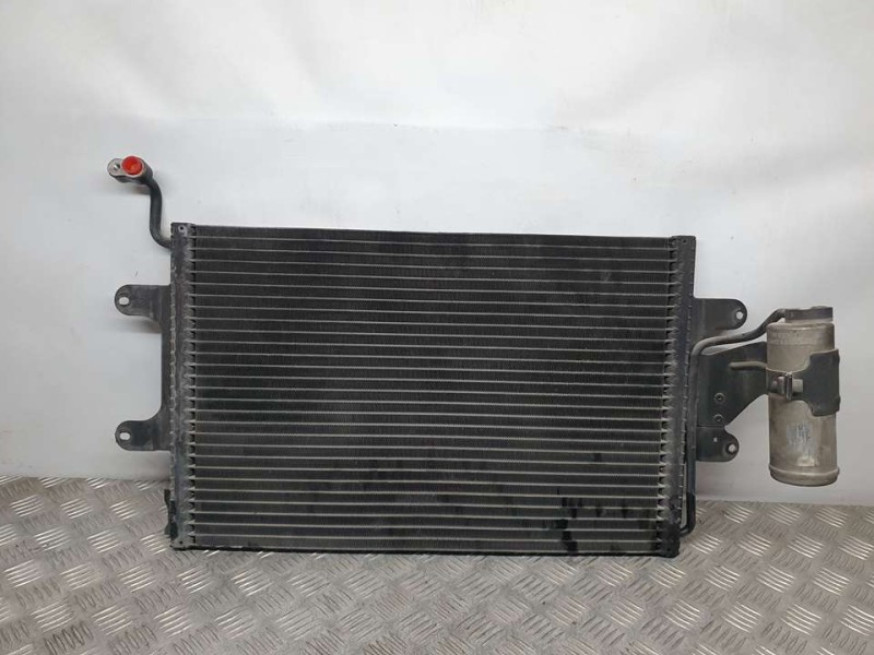 Recambio de condensador / radiador aire acondicionado para seat ibiza (6k1) signo referencia OEM IAM 6K0820411A  