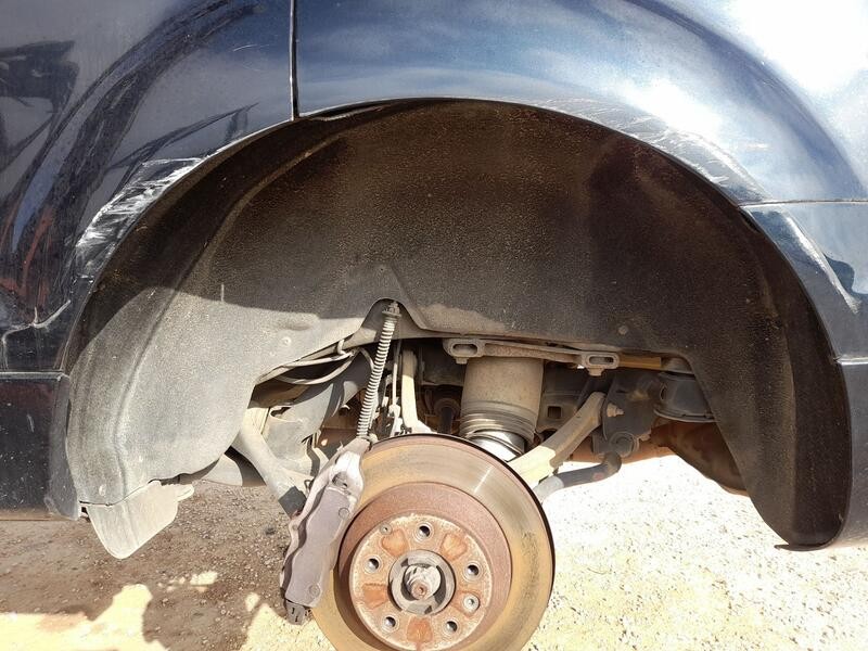 Recambio de plastico pase rueda tras. izq. para audi q7 (4lb) 3.0 tdi quattro referencia OEM IAM 4L0810171C  