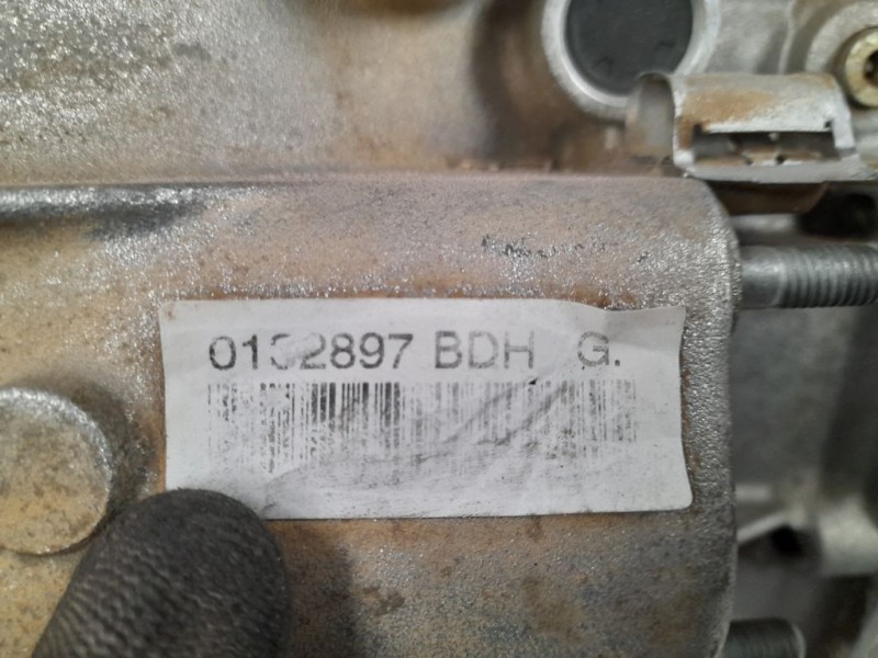 Recambio de caja cambios para bmw serie 3 compact (e46) 318ti referencia OEM IAM BDH 0132897 5VELOCIDADES