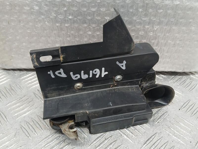 Recambio de cerradura puerta delantera izquierda para dacia jogger essencial referencia OEM IAM 805035308R  