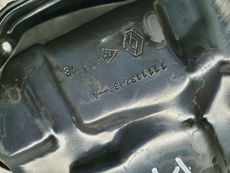 Recambio de carter para nissan juke (f15) 1.2 16v cat referencia OEM IAM 111113203R  