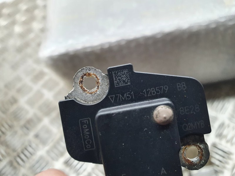 Recambio de caudalimetro para ford focus lim. (cb4) trend referencia OEM IAM 7M5112B579 8E28Q2MYB 