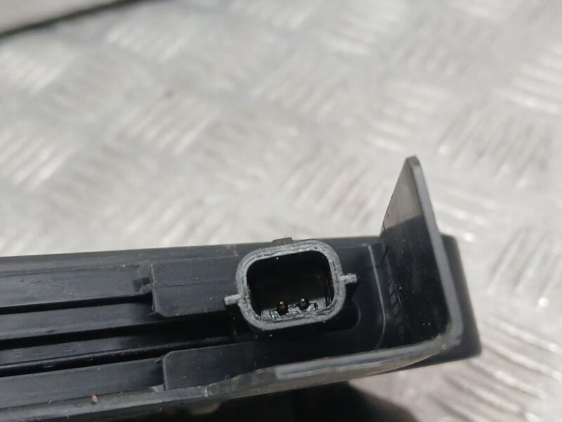 Recambio de cerradura puerta delantera izquierda para dacia jogger essencial referencia OEM IAM 805035308R  