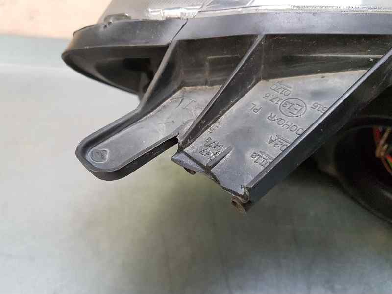 Recambio de faro izquierdo para peugeot bipper básico referencia OEM IAM 135318080 45570383 PULIR , PATAS ROTAS