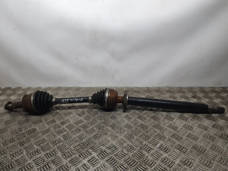 Recambio de transmision delantera derecha para opel astra j lim. 4türig business referencia OEM IAM 13335143 10239822 