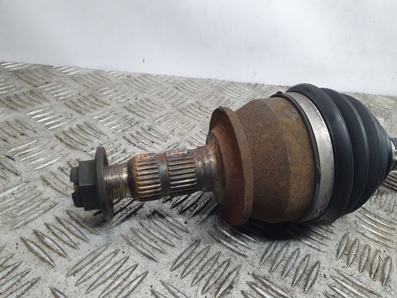 Recambio de transmision delantera derecha para opel astra j lim. 4türig business referencia OEM IAM 13335143 10239822 