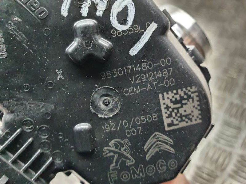 Recambio de caja mariposa para peugeot 3008 1.5 blue-hdi fap referencia OEM IAM 9830171480 V29121487 FOMOCO