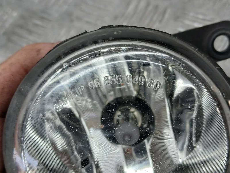 Recambio de faro antiniebla derecho para citroën c4 picasso exclusive referencia OEM IAM 9685504980  
