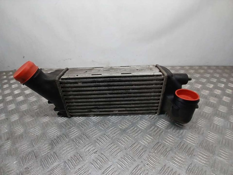 Recambio de intercooler para citroën c4 picasso exclusive referencia OEM IAM 9656525880 992505W VALEO