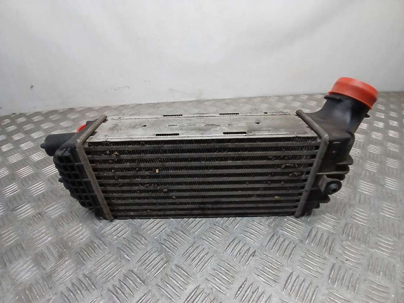 Recambio de intercooler para citroën c4 picasso exclusive referencia OEM IAM 9656525880 992505W VALEO