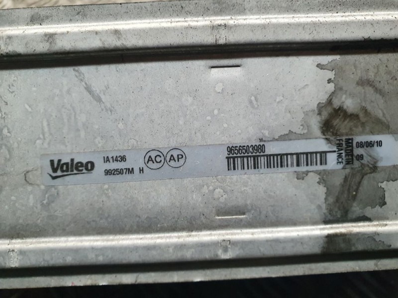 Recambio de intercooler para peugeot 3008 access referencia OEM IAM 9656503980 992507M VALEO