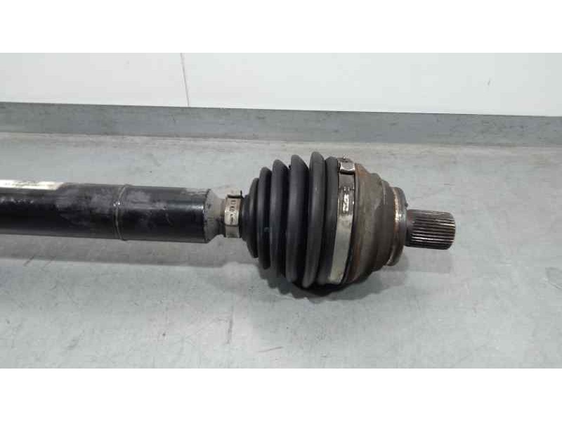 Recambio de transmision delantera derecha para audi a3 (8p) attration referencia OEM IAM 1K0407272CC  