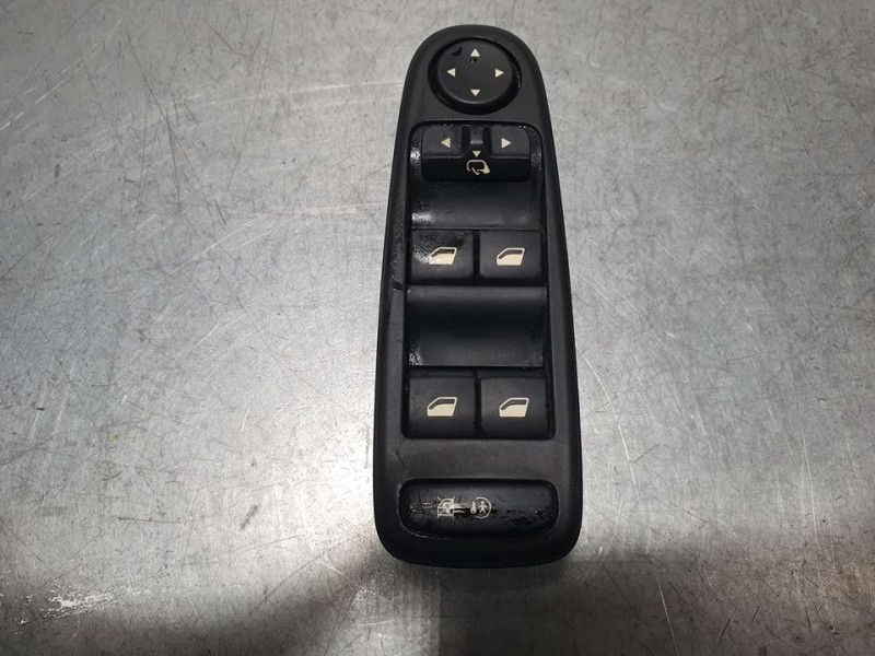 Recambio de mando elevalunas delantero izquierdo para citroën c4 picasso exclusive referencia OEM IAM 96639383ZD  C/ MANDO RETRO