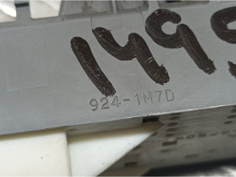 Recambio de mando elevalunas delantero izquierdo para toyota auris básico referencia OEM IAM 9241M7D  