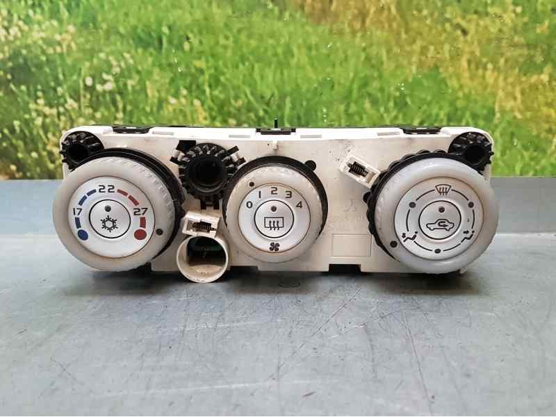 Recambio de mando climatizador para mitsubishi colt berlina 3 (z30) cleartec inform referencia OEM IAM P7820A157V 69660052 