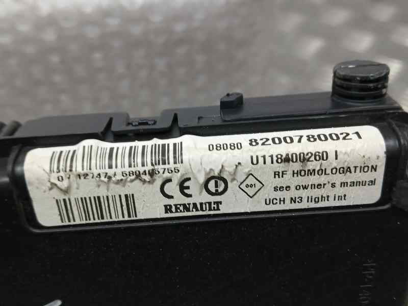 Recambio de caja reles / fusibles para renault scenic ii authentique referencia OEM IAM 8200780021 U118400260I SIEMENS