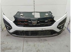 PARAGOLPES DELANTERO 620228861R TOCADO VER FOTOS