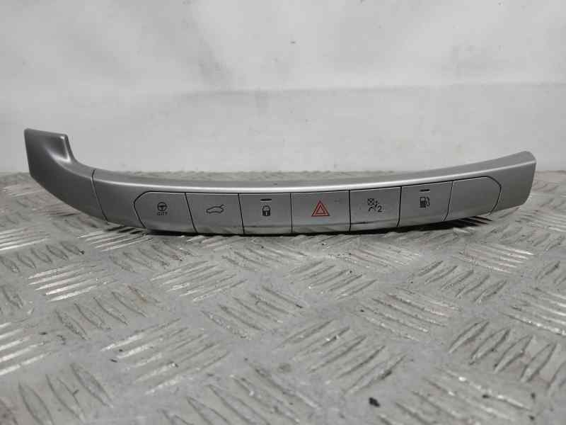 Recambio de mando multifuncion para fiat tipo ii (356) sedan easy referencia OEM IAM 7356568140 30281455 