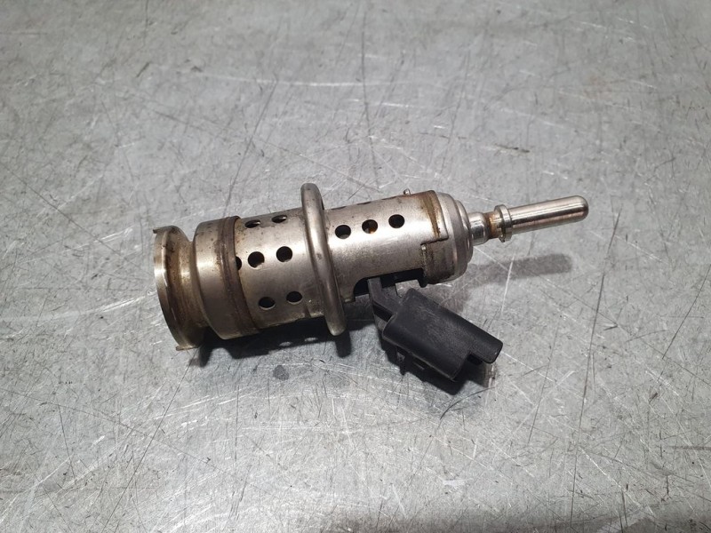 Recambio de inyector adblue para peugeot rifter allure standard referencia OEM IAM 9813930180 J254B06020 