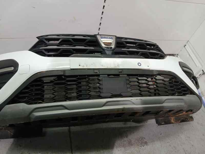 Recambio de paragolpes delantero para dacia jogger essencial referencia OEM IAM 620228861R  TOCADO VER FOTOS