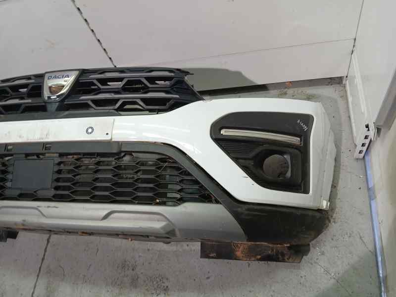 Recambio de paragolpes delantero para dacia jogger essencial referencia OEM IAM 620228861R  TOCADO VER FOTOS