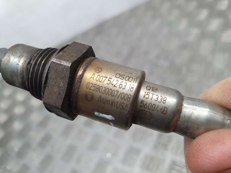 Recambio de sonda lambda para mercedes-benz clase b (w246) b 200 be (246.243) referencia OEM IAM A0075426318 0258030007 BOSCH