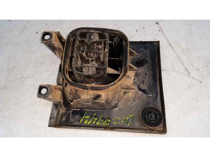 Recambio de piloto trasero izquierdo para renault 21 berlina (b/l48) gts referencia OEM IAM   INTERIOR