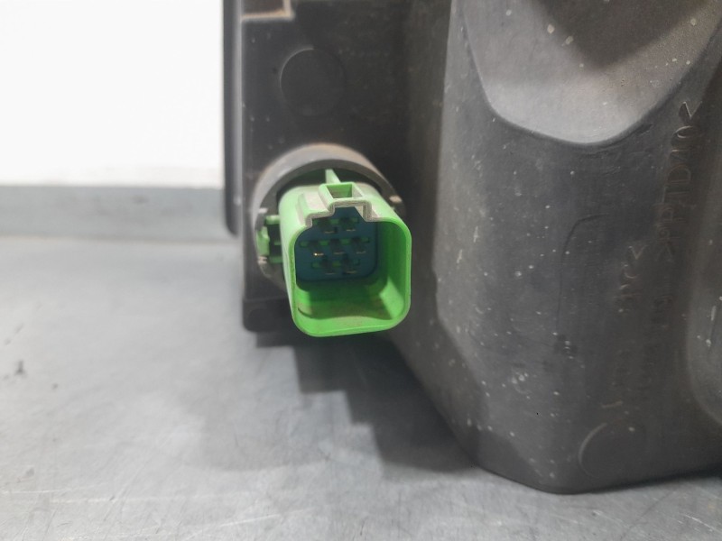 Recambio de faro derecho para ford transit autobús (fd_ _, fb_ _, fs_ _, fz_ _, fc_ _) 2.2 tdci referencia OEM IAM 6C1113W029DC 