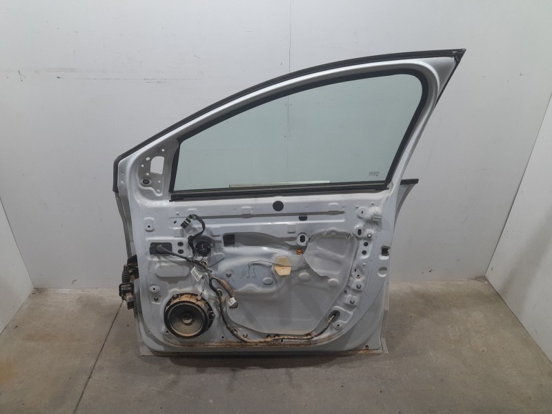 Recambio de puerta delantera derecha para dacia jogger essencial referencia OEM IAM 801004600R  