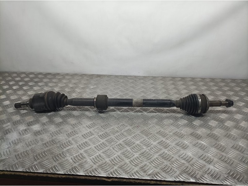 Recambio de transmision delantera derecha para toyota auris básico referencia OEM IAM 4341002571  