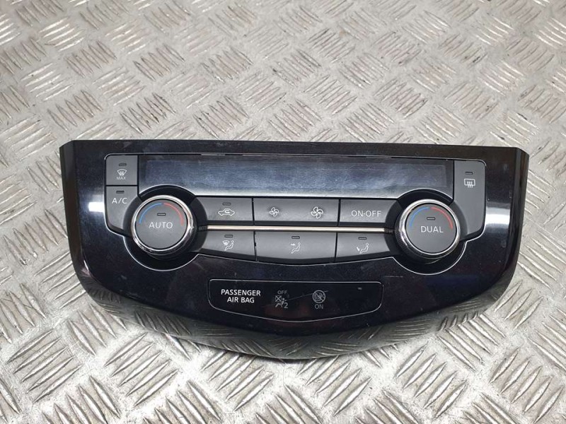 Recambio de mando climatizador para nissan x-trail (t32) acenta referencia OEM IAM 275004EA0A X887035P VALEO