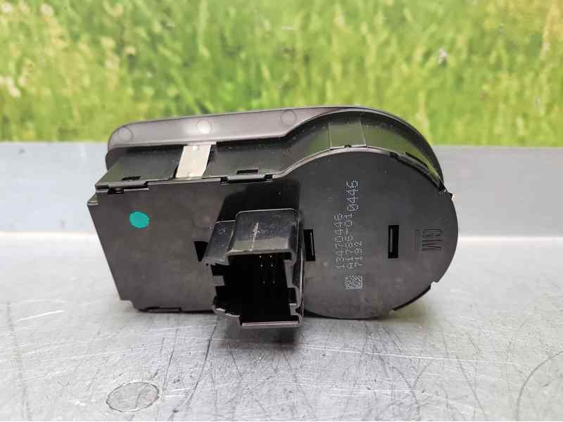Recambio de mando luces para opel corsa e color edition ecoflex referencia OEM IAM 13470446  