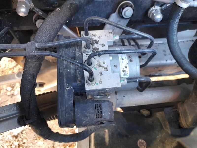 Recambio de abs para bmw i3 (i01) electric referencia OEM IAM 345 5A374B5  