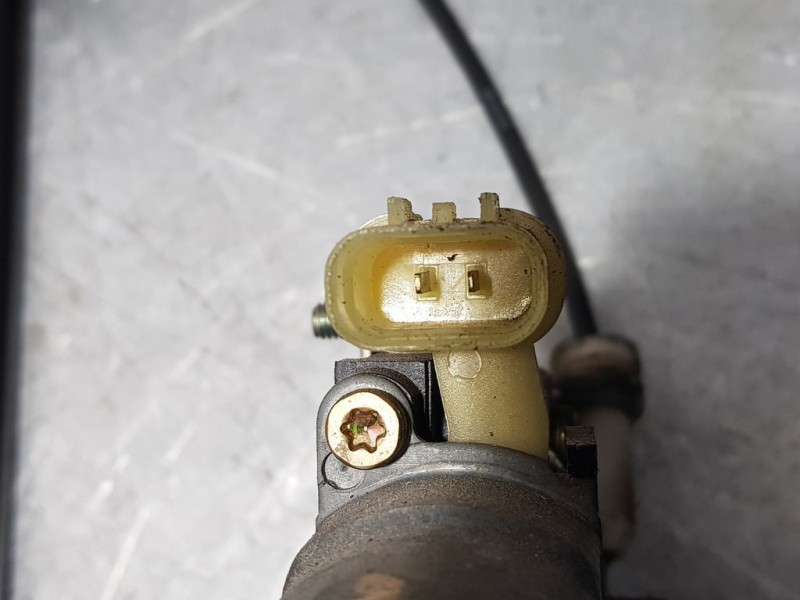 Recambio de elevalunas delantero izquierdo para hyundai getz (tb) 1.1 gl referencia OEM IAM   ELECTRICO 2 PINS